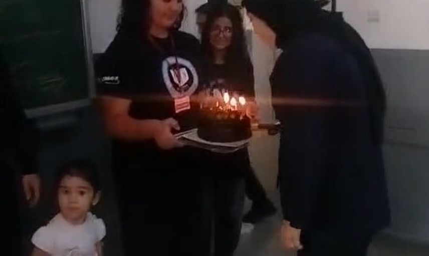 Kanseri yenen 16 yaşındaki Buse yazılımla hastalara umut olmayı hedefliyor