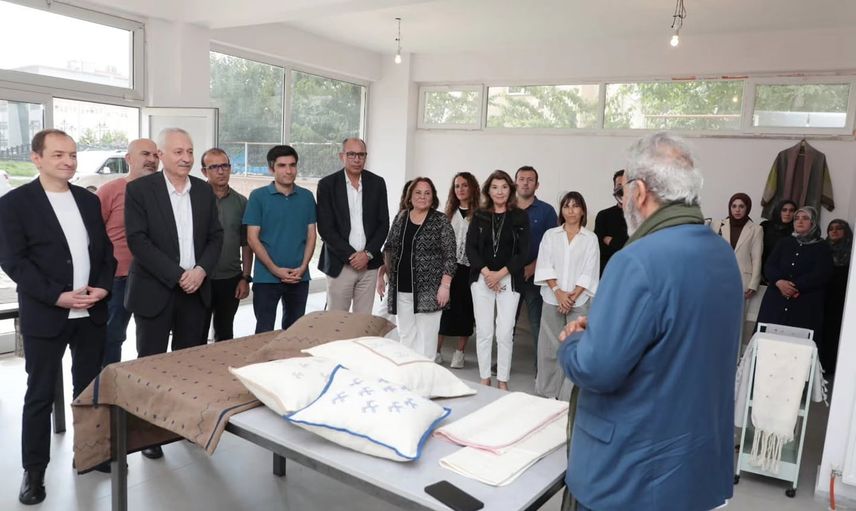 Ehramla yeniden dokunan kadınlar sertifikalarını aldı