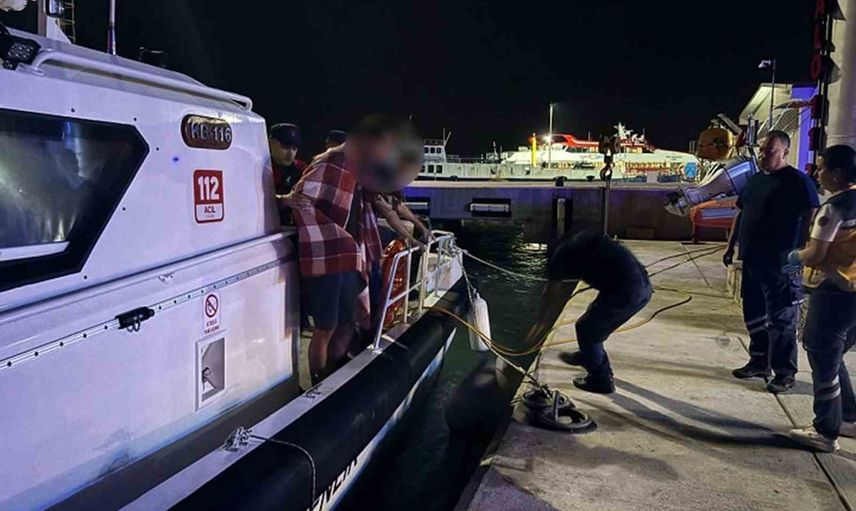 Marmaris açıklarında anında müdahale: ticari tekneden hasta tahliye edildi
