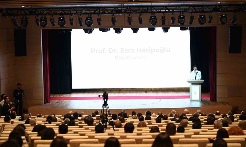 Mikro kredilerle yeni ufuk: BAU akademik yıl açılışında mikro yeterlilikler öne çıktı