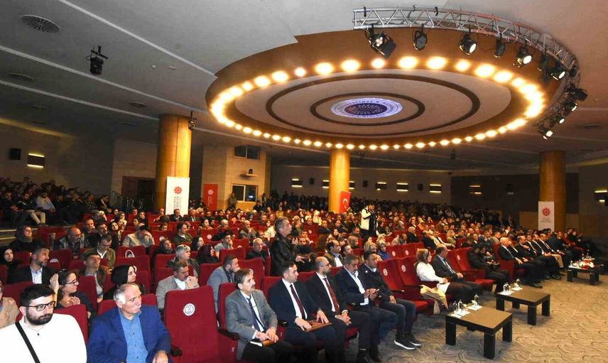 Erzurum'da iletişim yüzyılı eğitimiyle kamu ve basın güçleniyor