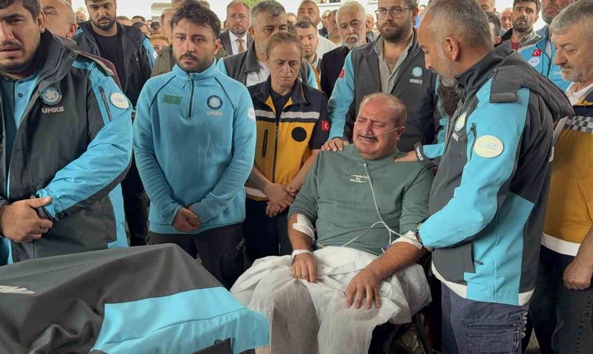 Samsun'da organ nakli aracındaki kazada yaşamını yitiren UMKE hemşiresine hüzünlü veda