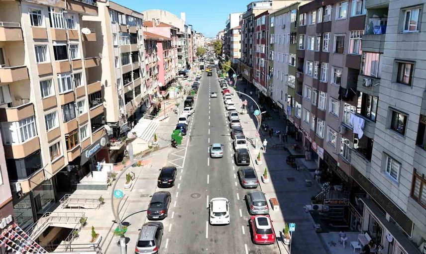 şehit numan dede caddesi yenilenerek yeniden hizmete açıldı