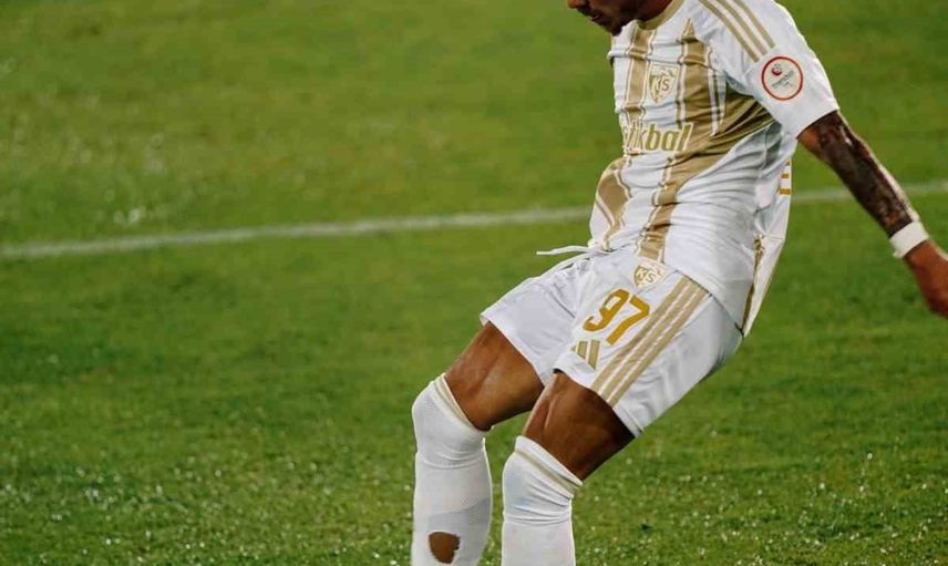 kayserispor sezona taulant seferi'nin golleriyle 3 puanla başladı