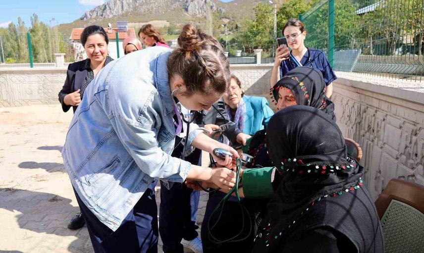 TOGÜ'den Semerci'ye mobil ebelik: kırsaldaki anne adaylarına evde eğitim ve takip