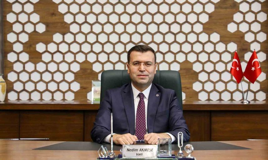 Milletin kararlılığı: 30 Ağustos'un anlamı Niğde valisinden