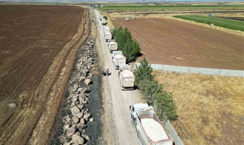 Siverek'in kırsal yollarına yeni soluk: Keçiburç'ta 5,5 kilometrelik yenileme