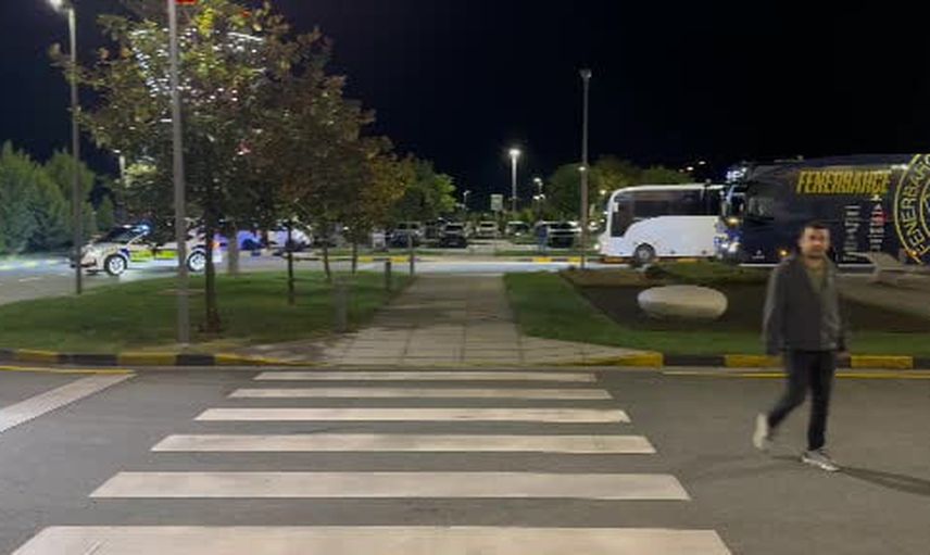 Fenerbahçe kafilesi tezahüratlar eşliğinde Rize'den ayrıldı