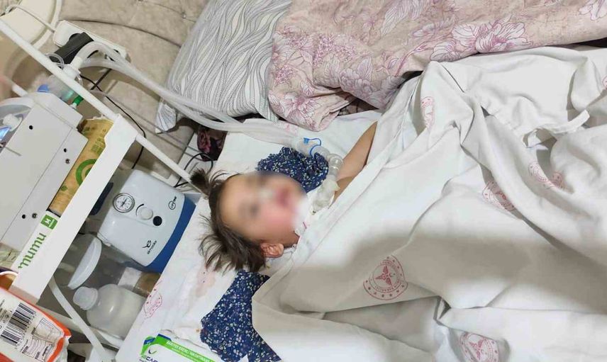 Hakkari'de yaşam mücadelesi: yatağa bağımlı hasta helikopterle Van'a sevk edildi