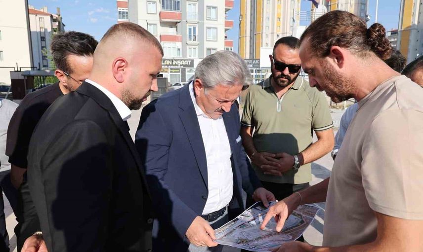 Melikgazi'de eski spor tesisi modern antrenman merkezine dönüşüyor
