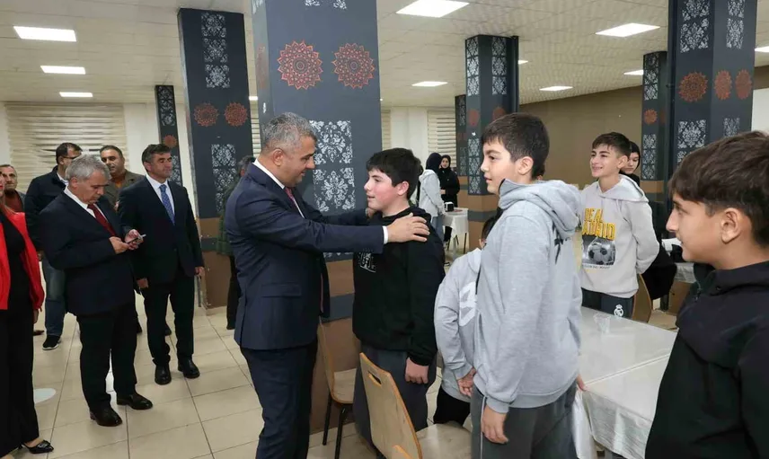 Birlikte öğrendiler: Bizim Gök Kubbemiz Erzurum'da kardeşlik köprüsü kurdu