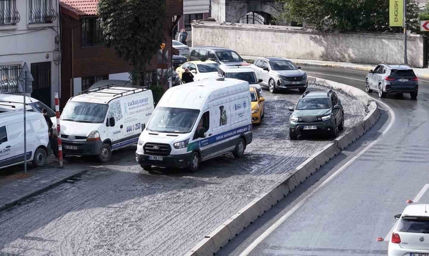 Eyüpsultan'da bitmeyen kazı çalışmaları hayatı felç etti