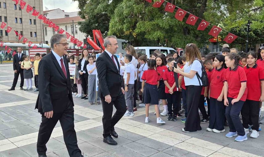 Eskişehir’de yeni eğitim-öğretim yılı coşkuyla başladı