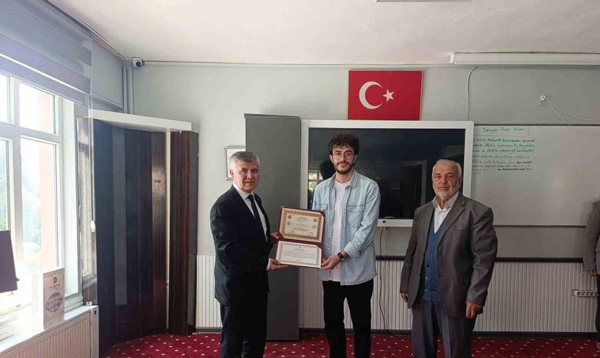 Korkuteli'nde hafızlara belge ve ödül takdimi
