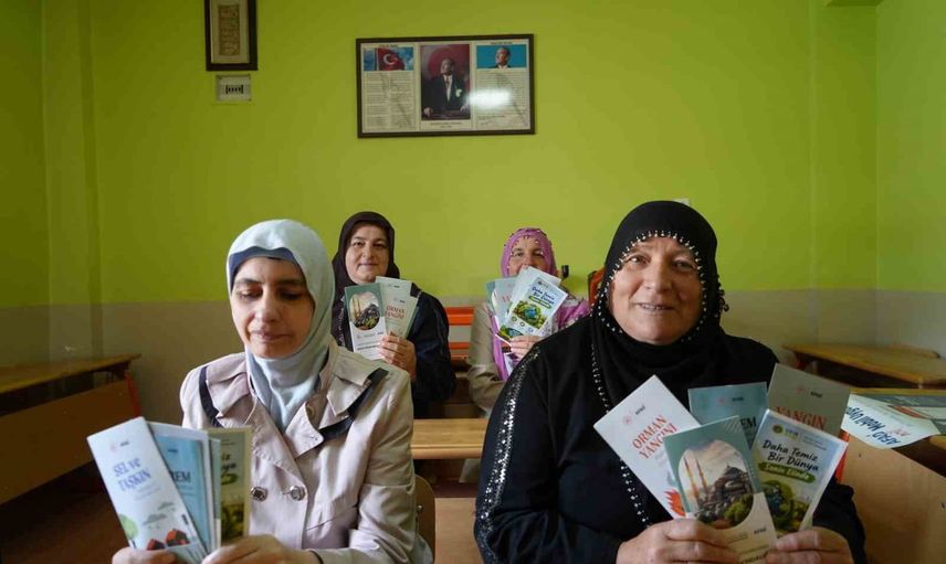 Demirözü'nde aileler afet ve sıfır atık eğitimini çevrelerine taşıyacak