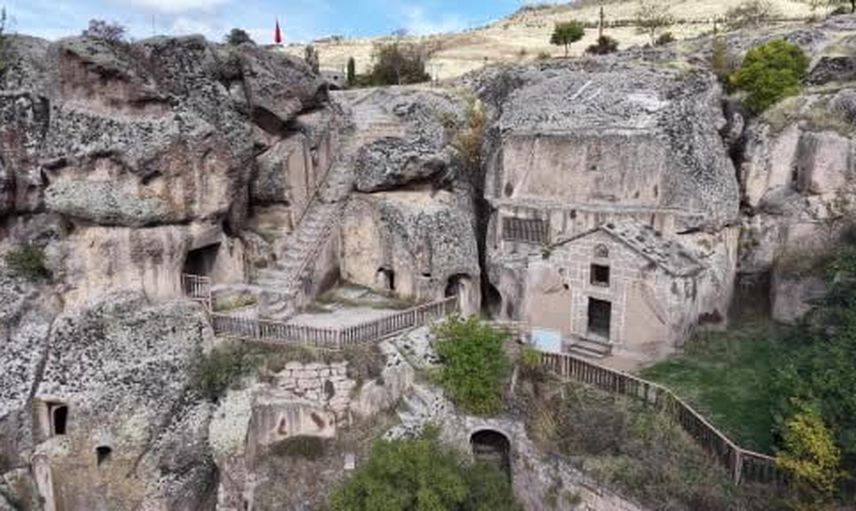 Güzelyurt, tarihle fotoğraf pozunun yeni rotası