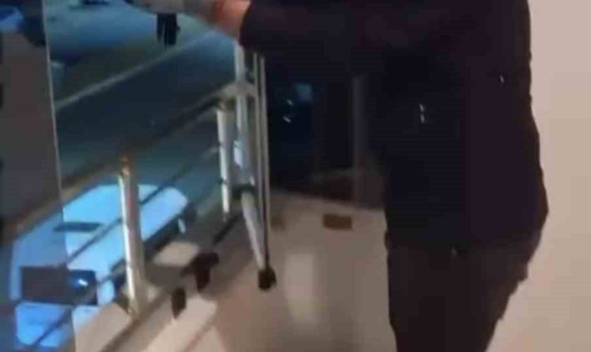 Genç'te itfaiye mahsur kalan 3 güvercini havalandırma boşluğundan kurtardı