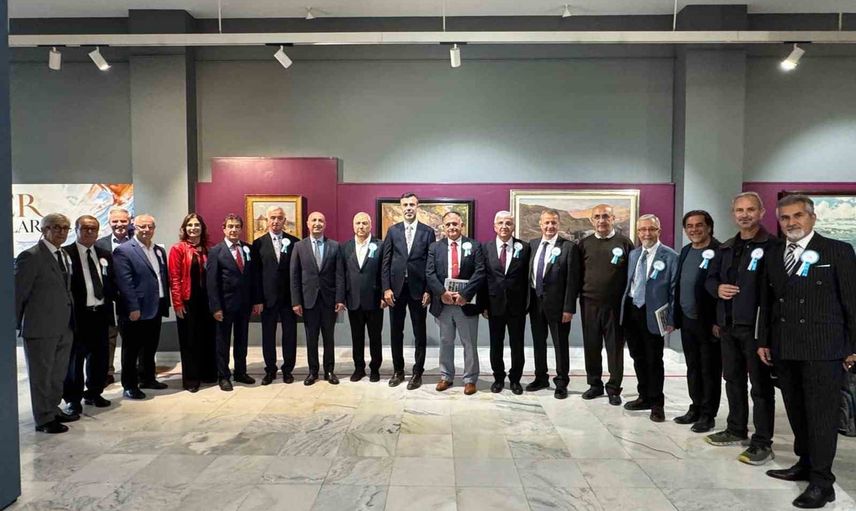 Asker ressamlık geleneği Ankara'da iki kuşakta hayat buldu