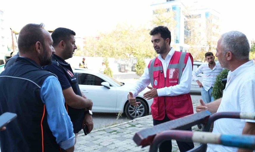 Tuzla'da Yayla Yolu Caddesi'ne 750 ton asfalt serimiyle ulaşımda konfor ve güvenlik