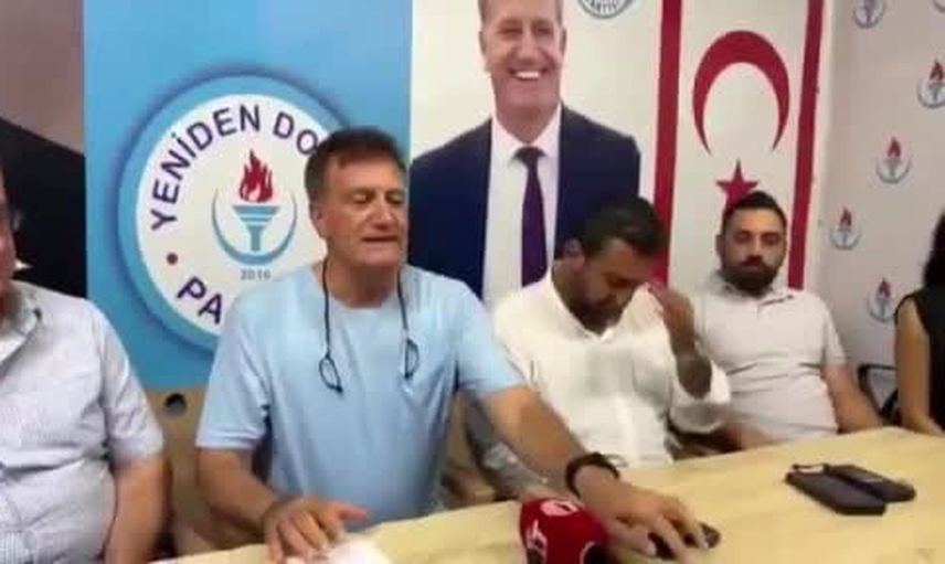 YDP kabineden çekiliyor; Arıklı parti meclisinin kararını açıkladı