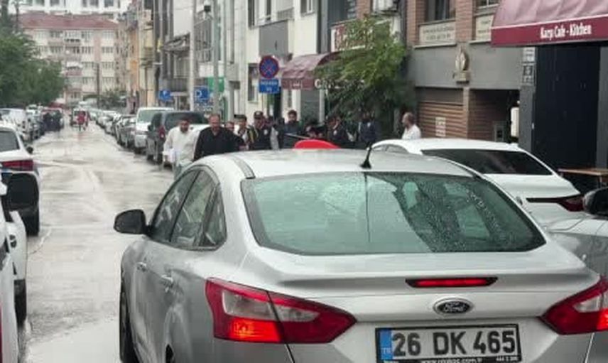 Eskişehir'de yasa dışı bahis operasyonunda 2 kişi tutuklandı