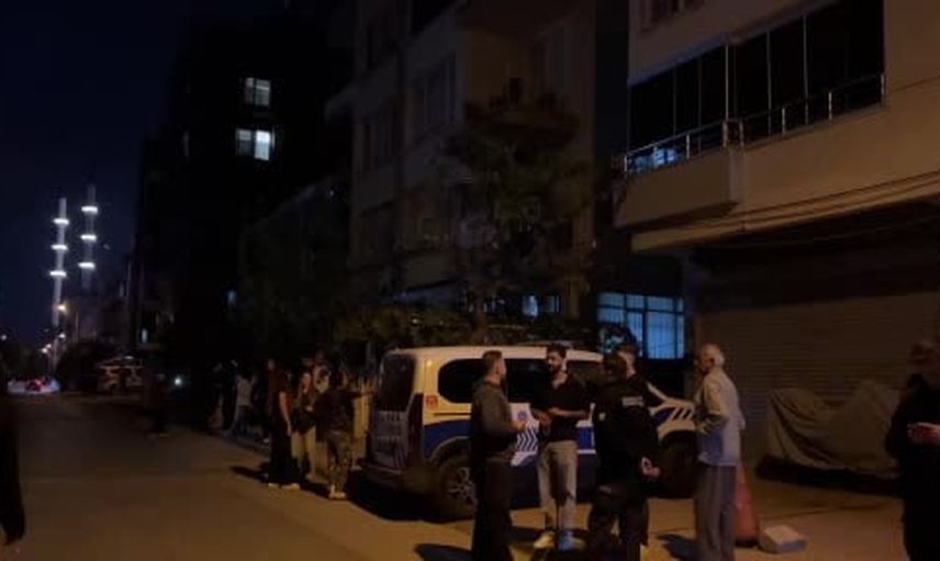 Yağmur suları zemini boşalttı: üç katlı bina tedbirle boşaltıldı