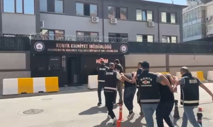 Konya'da yasa dışı silah ağına darbe: 20 kişi gözaltında