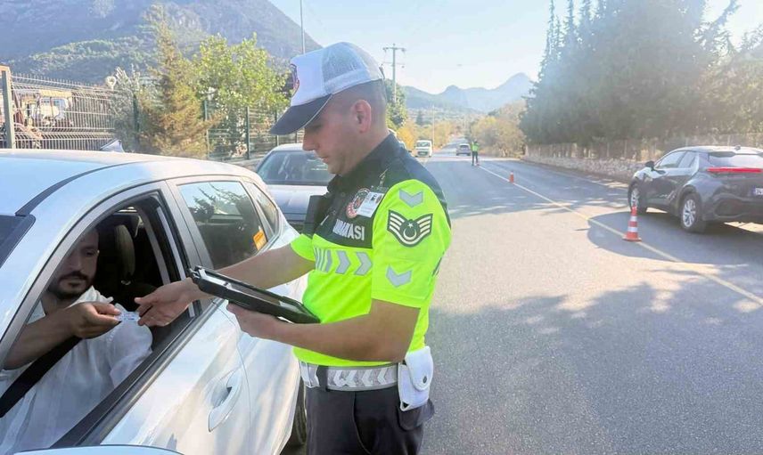 Muğla'da eylülde kapsamlı trafik denetimi: 97 bin 187 araç kontrol edildi