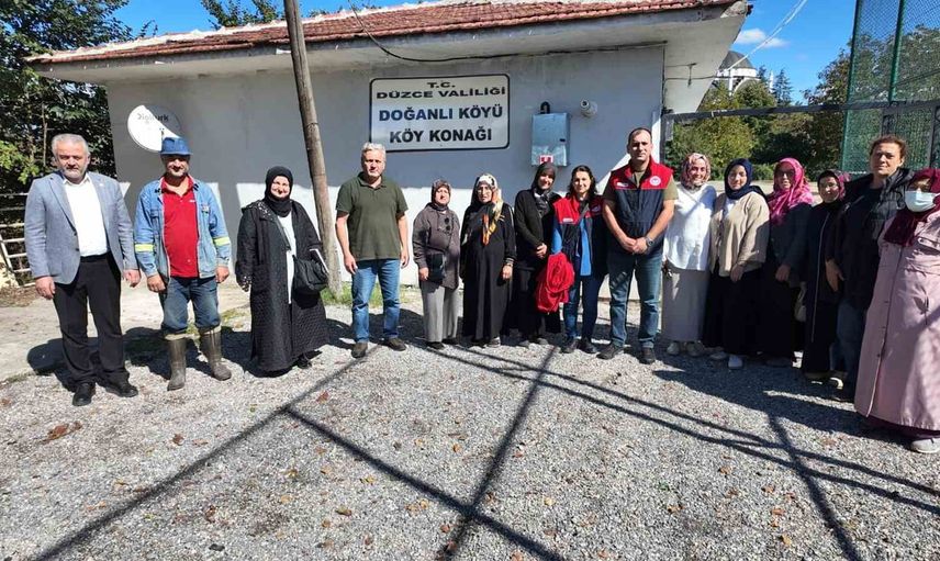 Doğanlı köyünde üreticilere kapsamlı tarım ve hayvancılık bilgilendirmesi
