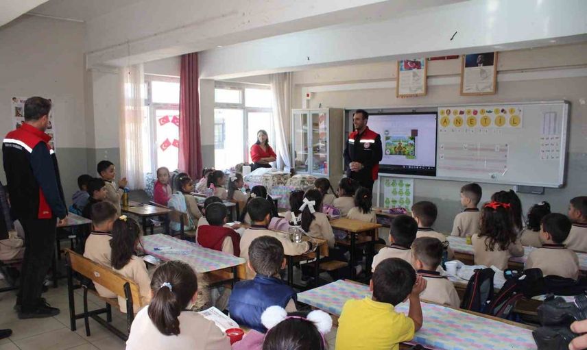 Öğrenciler organik tarımla tanışıyor: gelecek için bilinçli tüketim