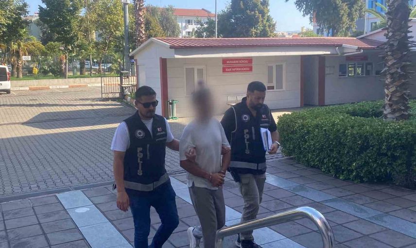Nazilli'de üst geçide asılan maket soruşturması tutuklamayla sonuçlandı