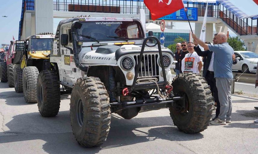 Türkiye Extreme Kupası'nın Bolu etabında zorlu mücadele başladı