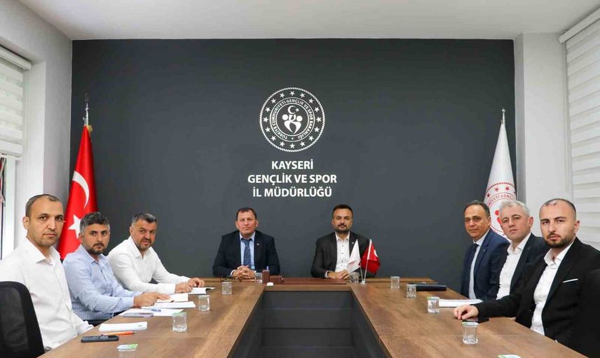Kayseri'de yamaç paraşütü için kurumlar arası koordinasyon güçlendiriliyor