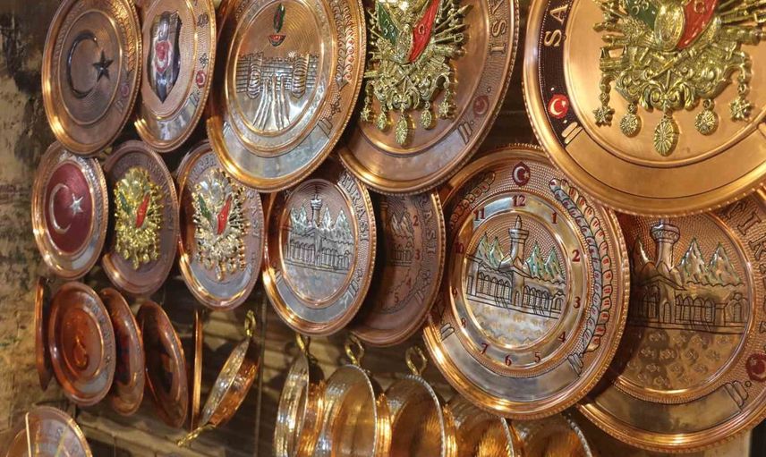Şanlıurfa'nın çekiç sesleri: bakırcılık çarşıda nesilden nesile aktarılıyor