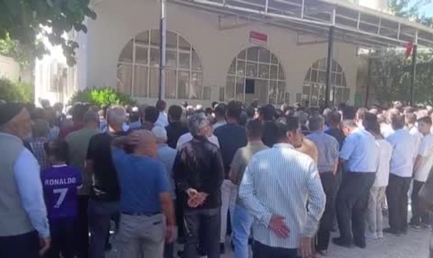 Bozova'da aynı aileden dört kişi yaşamını yitirdi ve yan yana defnedildi
