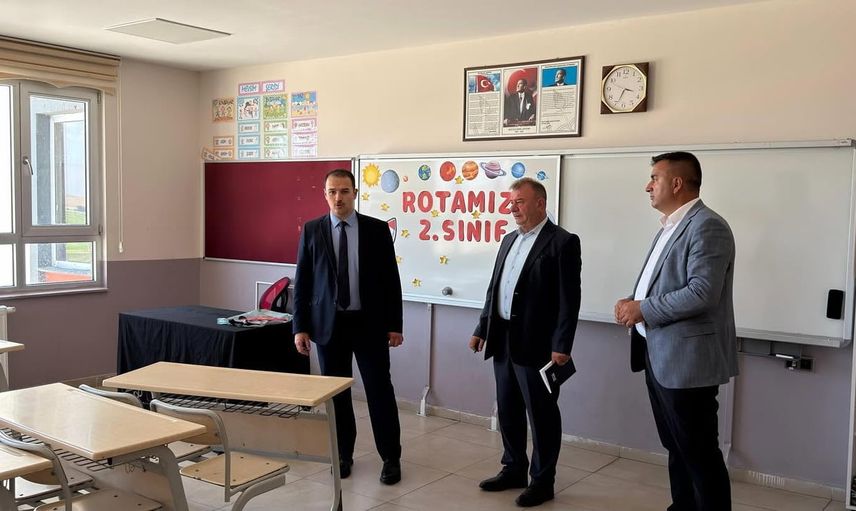 demirözü'nde okullar yeni döneme hazırlandı mı sorusu gündemde
