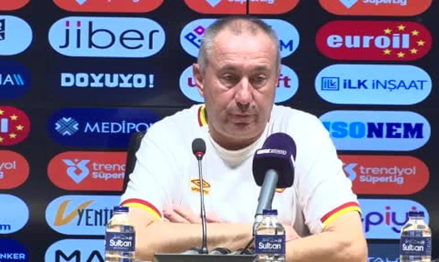 Göztepe'de Stoilov: evimizde oynadığımız en iyi maçtı, ama ayağımız yere basmalı