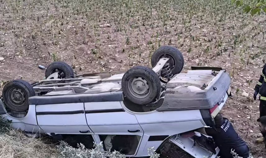 Adıyaman'da Yenigüven yolunda takla atan otomobil sürücüyü yaraladı