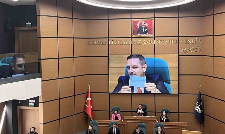 Üsküdar meclisinde başkanvekilliği oylaması dar farkla sona erdi