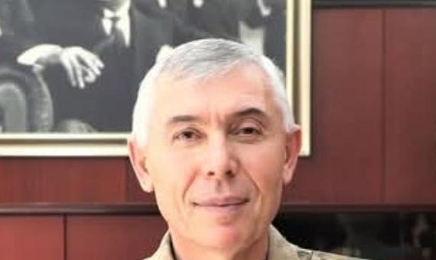 Antalya'da jandarma komutanlığına tümgeneral Hüseyin Bekmez atandı