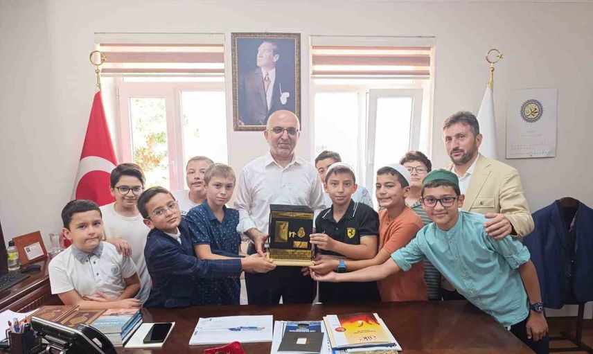 Kur’an eğitimiyle ahlaki olgunlaşmaya dikkat çeken müftü ziyaret ve kursları ağırladı