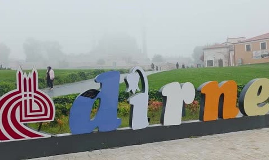 Edirne’de sabah sisle örtündü, Selimiye siluetine büründü