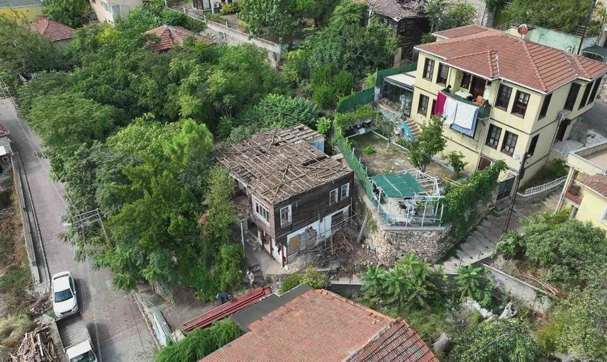 Akçakoca'daki taş temelli yapı eğitim merkezine dönüştürülüyor