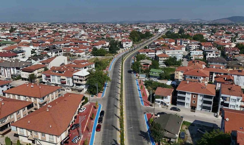 Alparslan Türkeş Caddesi'nin 4 kilometrelik etabı altyapı, peyzaj ve aydınlatmayla tamamlandı