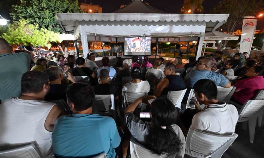 Mersin'de Engelsiz Yaşam Parkı sinema akşamına ev sahipliği yaptı