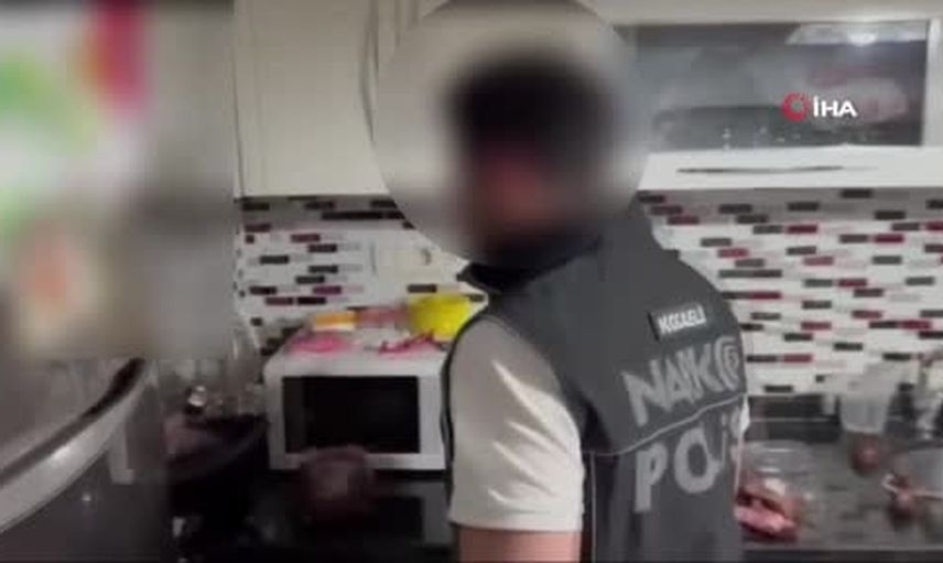 Kocaeli'de eş zamanlı operasyonlarda uyuşturucu ve kaçakçılık ağına darbe