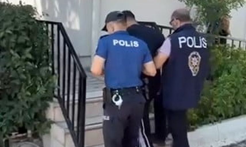 İznik'te farklı suçlardan aranan üç kişi yakalandı