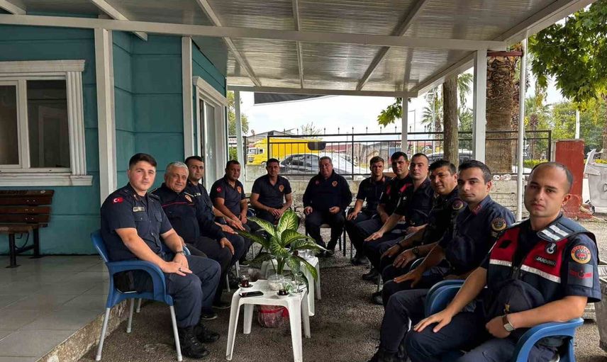 Sarıgöl jandarmasından itfaiyecilere anlamlı ziyaret