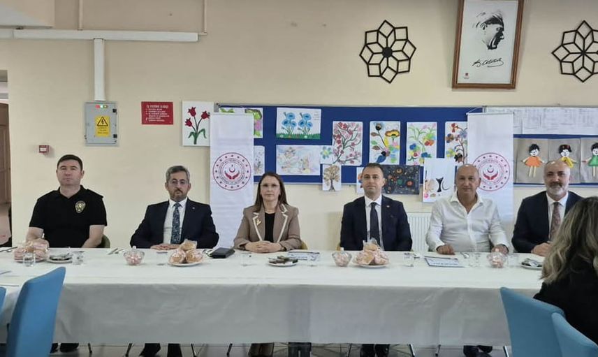 Bartın'da otizm rehberi ailelere yol haritası sunuyor