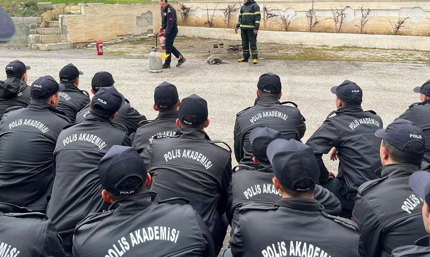 POMEM'de planlı yangın tatbikatı: adaylara uygulamalı müdahale eğitimi